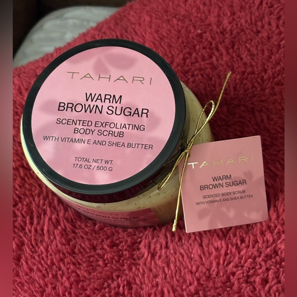 Tahari Warm Brown Sugar scented exfoliating body scrub w/Vitamin E & Shea Butter